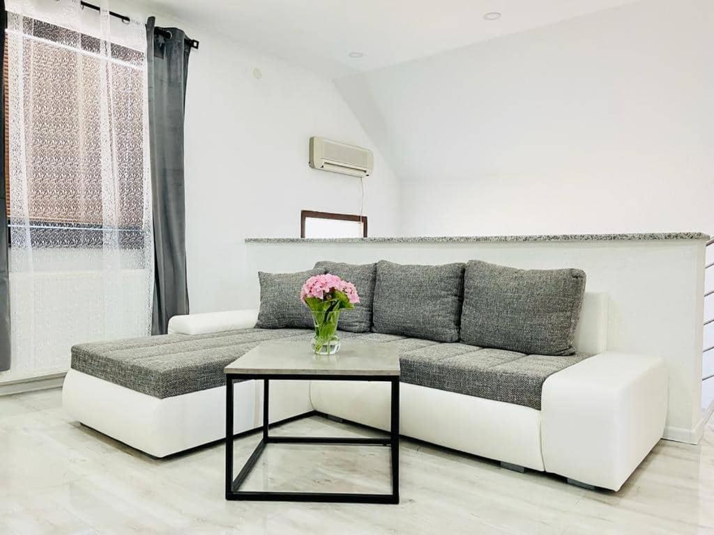 Apartman Pavenka Otočac Buitenkant foto