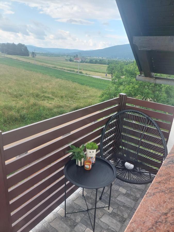 Apartman Pavenka Otočac Buitenkant foto